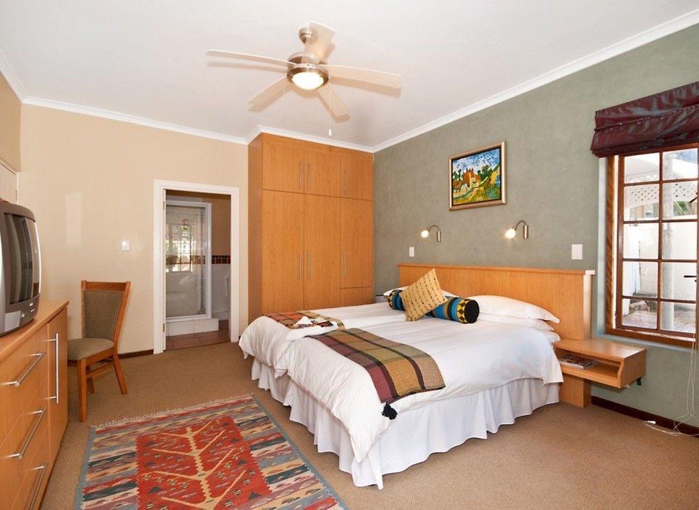 Cape Flame Guest House Port Elizabeth Ngoại thất bức ảnh