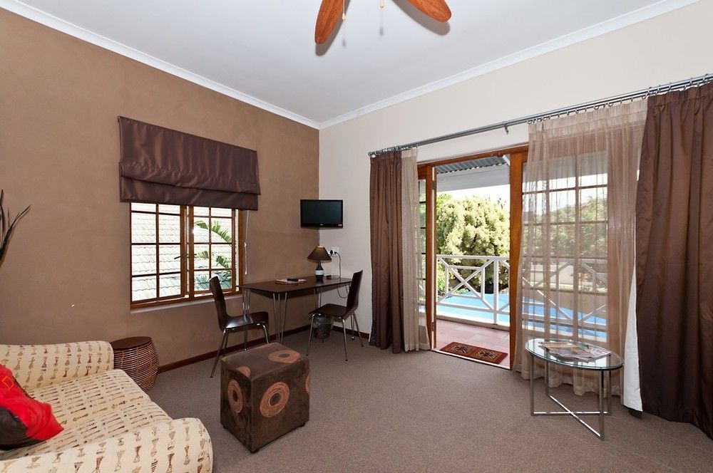 Cape Flame Guest House Port Elizabeth Ngoại thất bức ảnh